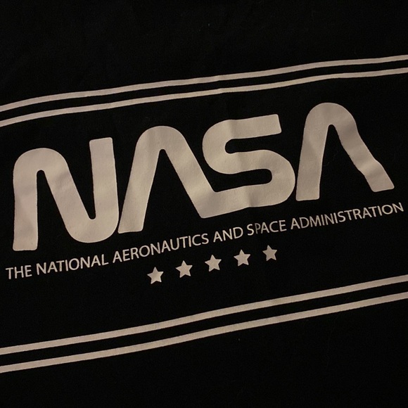 Nasa Black Tee - Picture 3 of 4